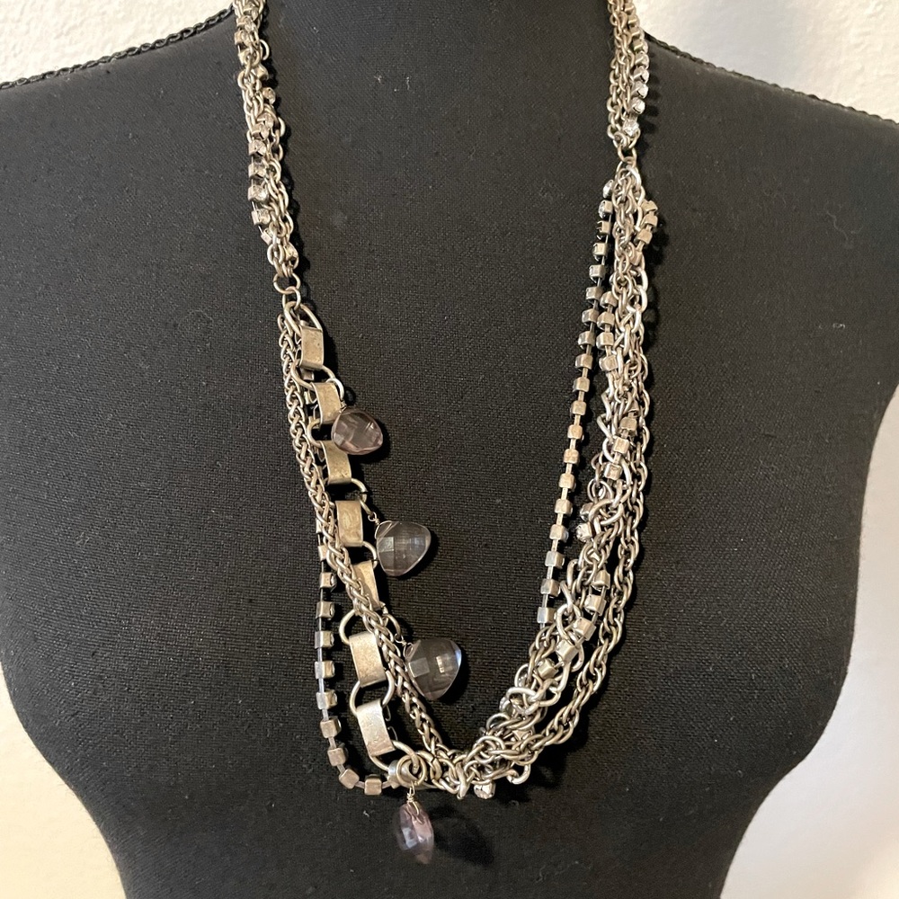 Simply Vera necklace